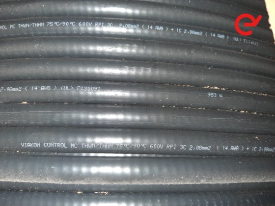 4つのケーブルコイル