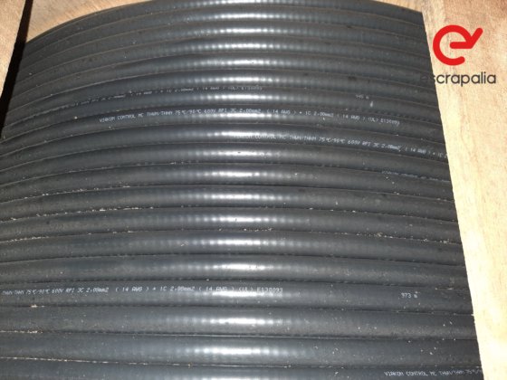 4つのケーブルコイル