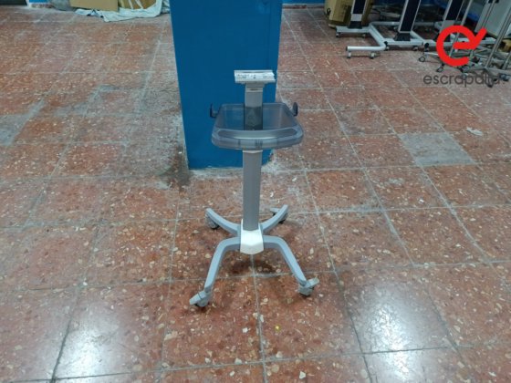 医療用モニター用カート