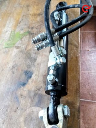 液压三点式推杆拖拉机缸 | 双作用带锁止阀