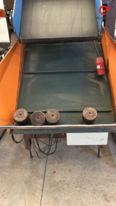 柑橘類ネットパッキングマシン