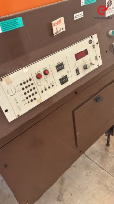 柑橘類ネットパッキングマシン