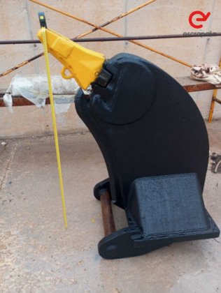 撬铲/单齿强化铲斗犬挖掘机