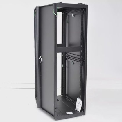 NEW Belden XH3M 42U 19
