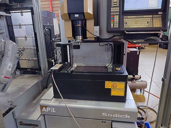 2007 ソディック AP1L