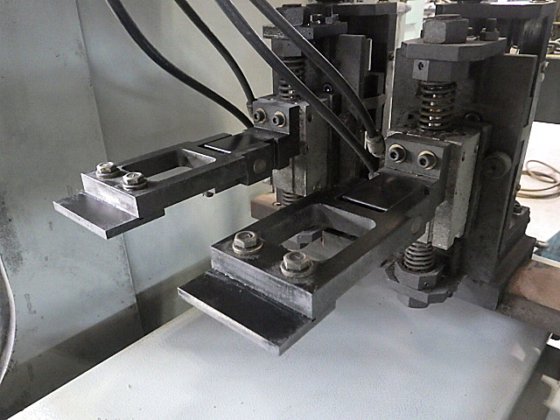 1999 コマツ PAS18×40