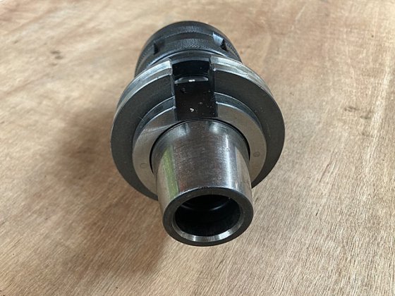 G004911 ホルダー大量入荷 日立精機