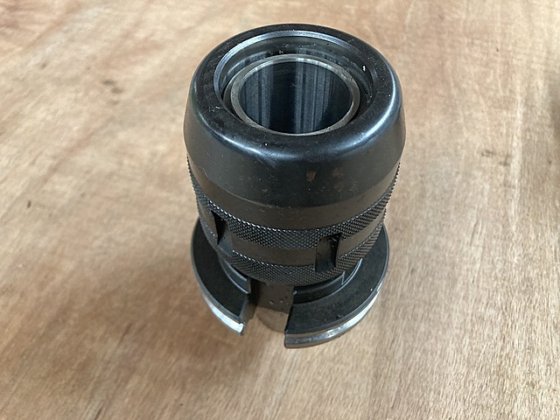 G004911 ホルダー大量入荷 日立精機