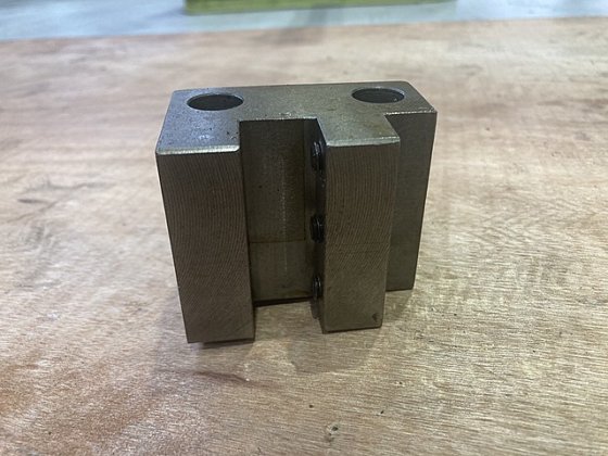 G004914 ホルダー大量入荷 ツガミ