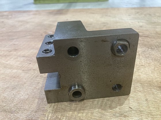 G004914 ホルダー大量入荷 ツガミ