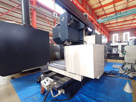 2000 牧野フライス製作所 GF6