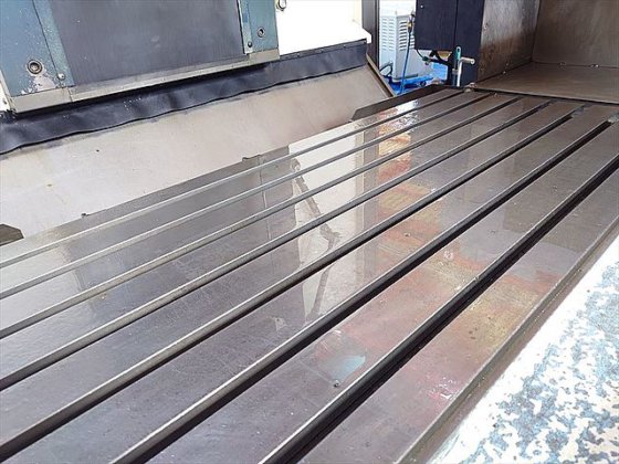 2000 牧野フライス製作所 GF6