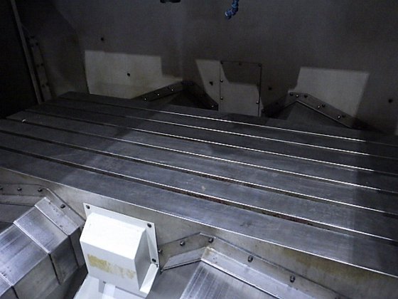 2005 牧野フライス製作所 V77L