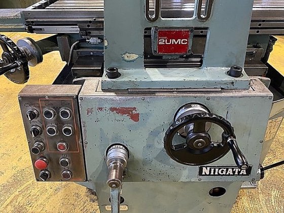 1982 新潟鉄工 2UMC