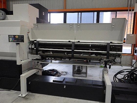 2005 ヤマザキマザック INTEGREX200-3ST