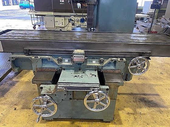 1980 新潟鉄工 6UMA