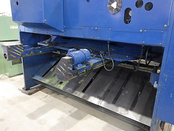 1988 コマツ SHF4×205