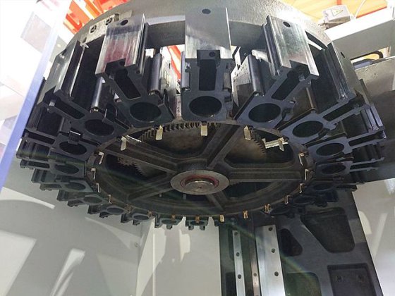 2004 森精機 NV4000