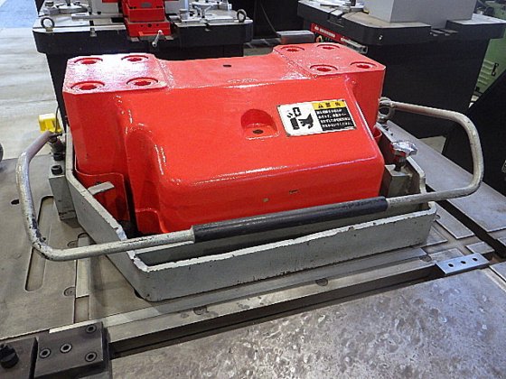 1995 アマダ CSH-300