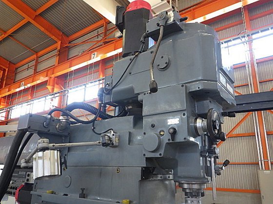 1998 牧野フライス製作所 AEV4A-85