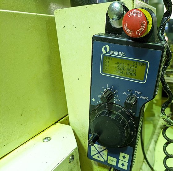 2003 牧野フライス製作所 V77