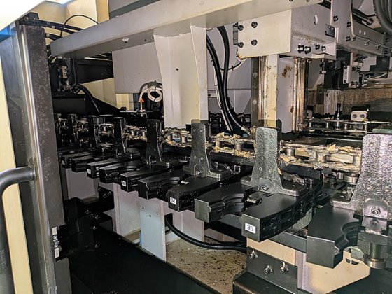 2003 牧野フライス製作所 V77