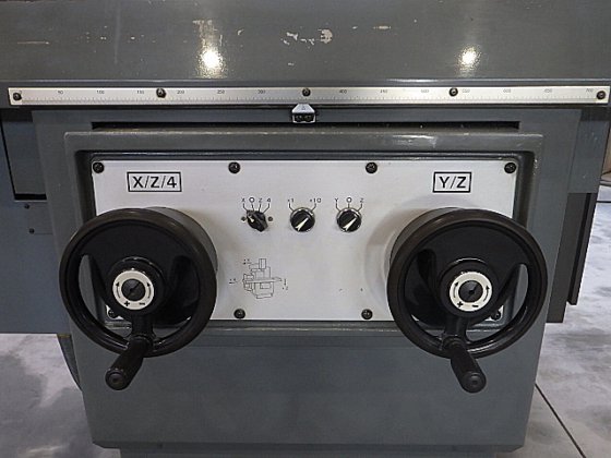 2000 牧野フライス製作所 AVNC-74