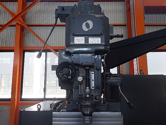 1999 牧野フライス製作所 AVNC-74