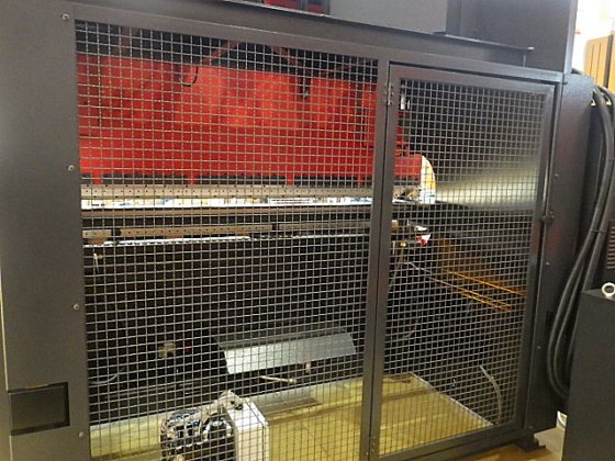 2012 アマダ HDS-8025NT