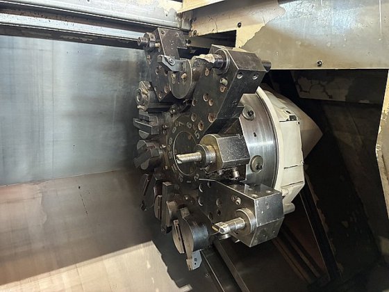 2004 オークマ LB300-M