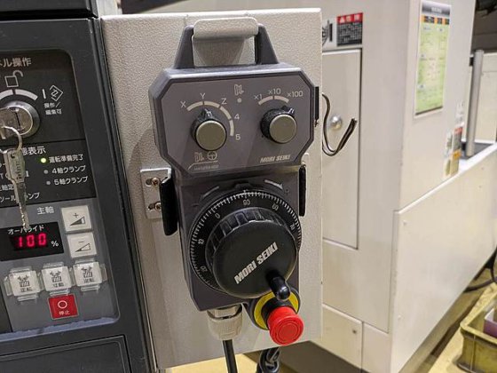 2006 森精機 NVD4000