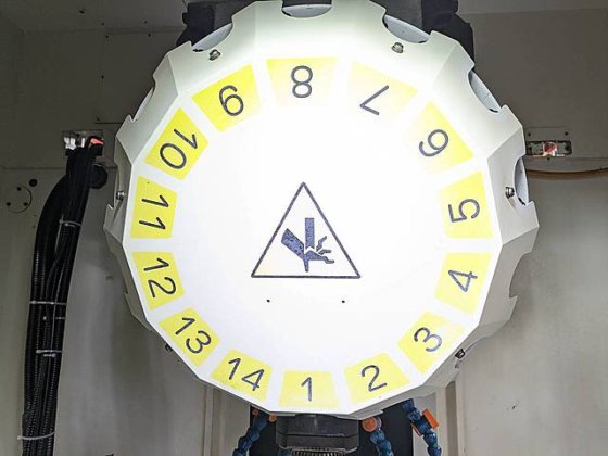 2014 ファナック α-D14LiA5