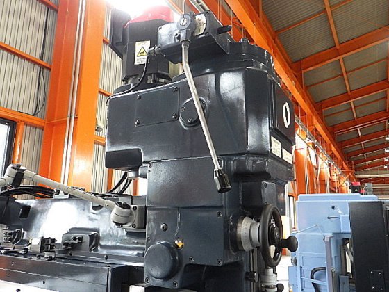 2005 牧野フライス製作所 KEV-55