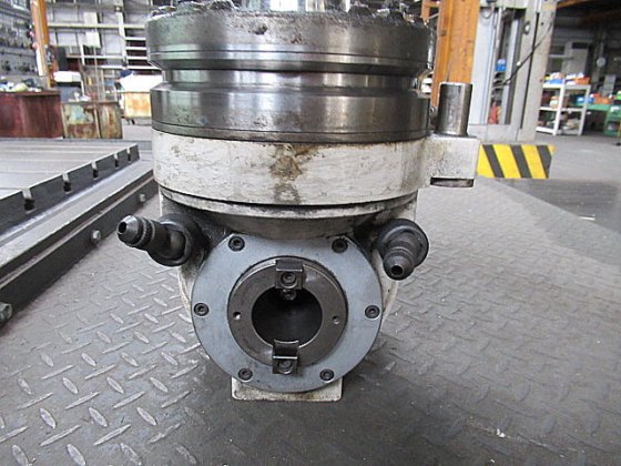 2005 オークマ MCV-AⅡ 20×30