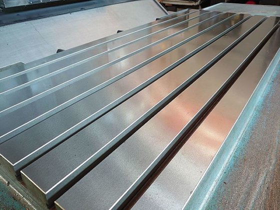 1997 牧野フライス製作所 GF6