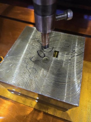 2007 三菱電機 EA28VM