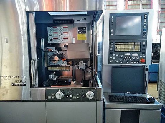 2010 岡本工作 UPZ210LiⅡ