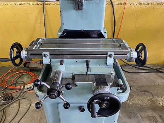 牧野フライス製作所 MH-20