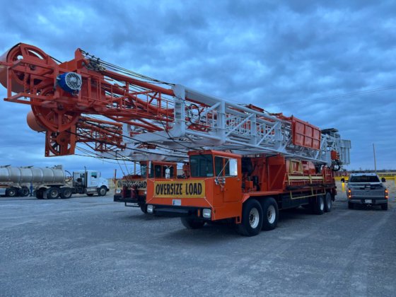 Workover Rig Franks 1982 FRANKS 400 WORKOVER RIG #7615Tb in Oceanside, NY, USA