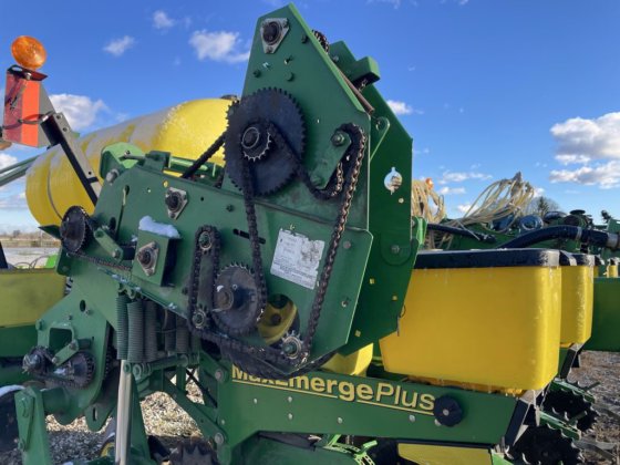 2003 John Deere 1770NT