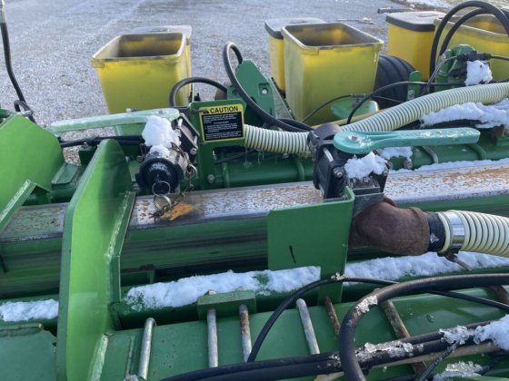 2003 John Deere 1770NT