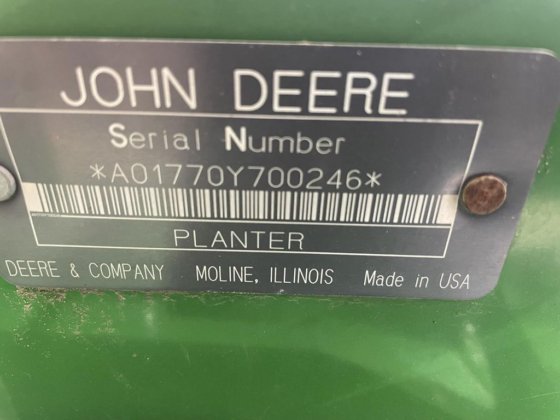 2003 John Deere 1770NT