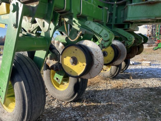 2003 John Deere 1770NT