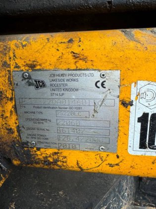 JCB JS 220 LC