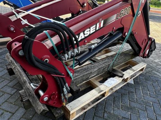 Chargeur - Case L620