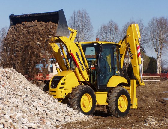 Komatsu WB93S-5