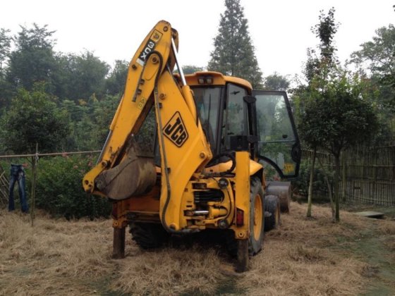 JCB 3CX front end loader