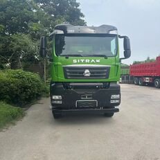 新型HOWOダンプトラック