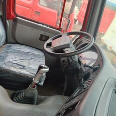 新型HOWOダンプトラック