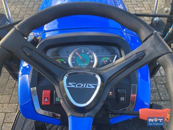 Solis 26 HST前置式装载机